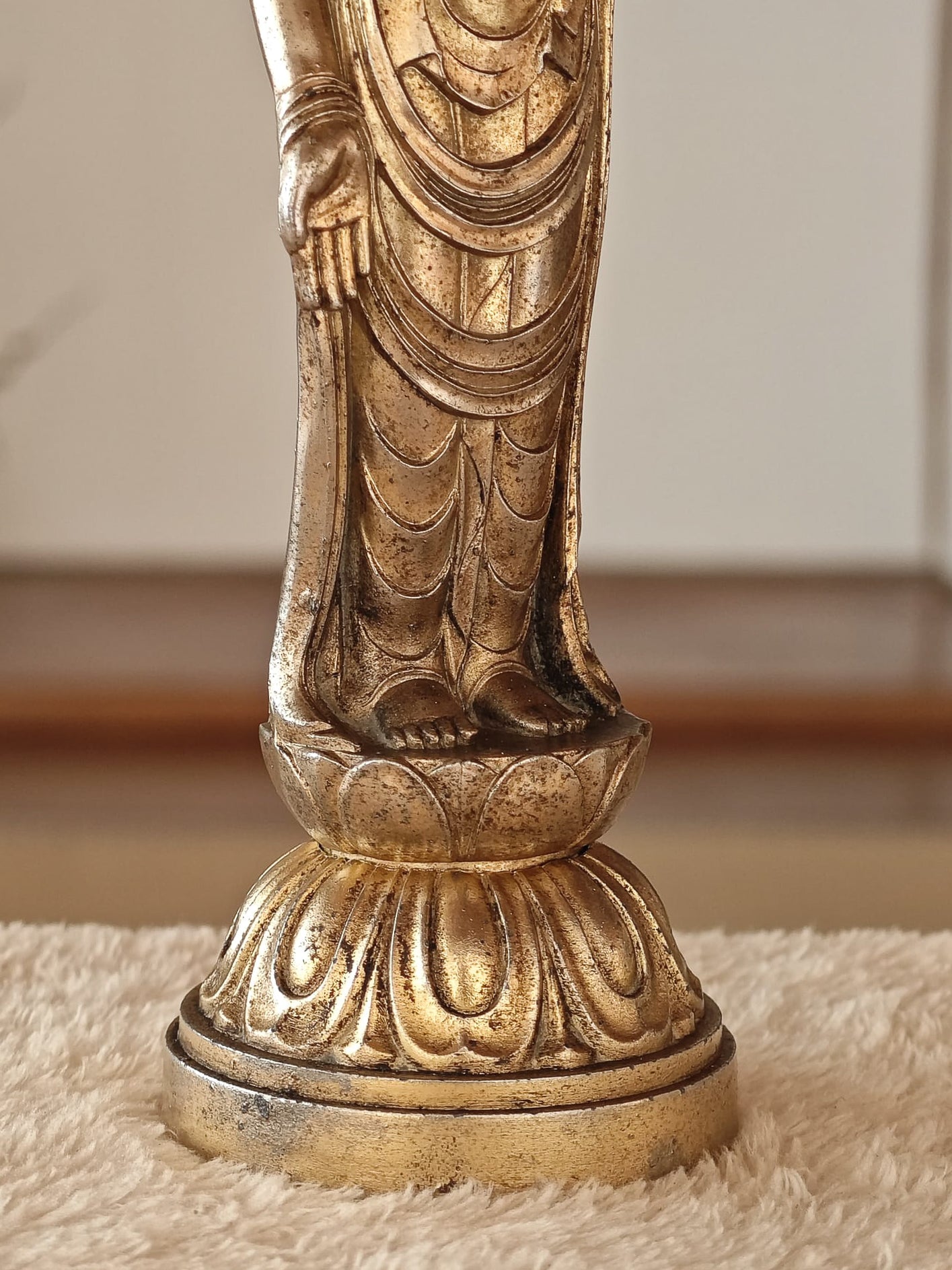 Gold Guan Yin