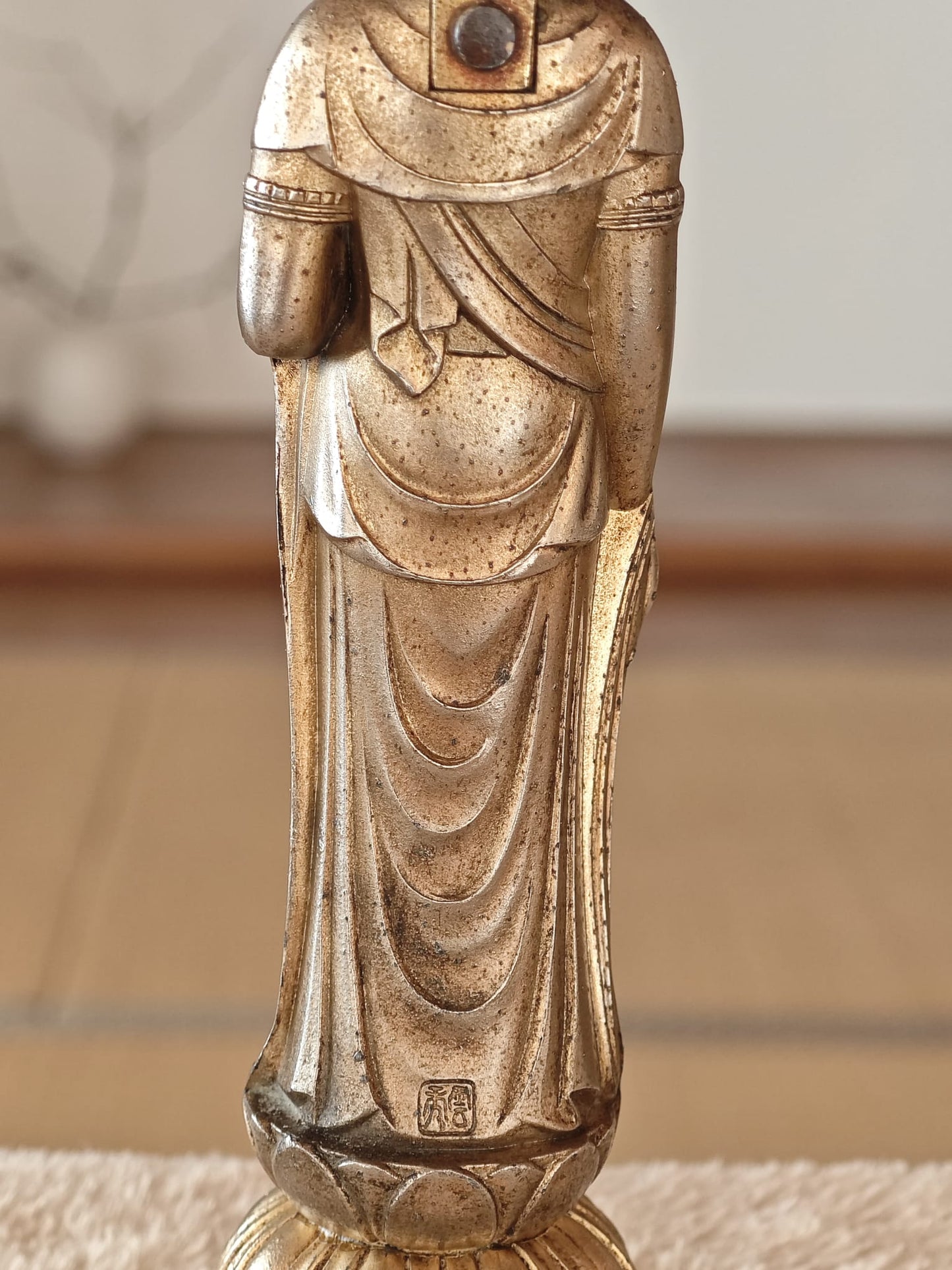 Gold Guan Yin