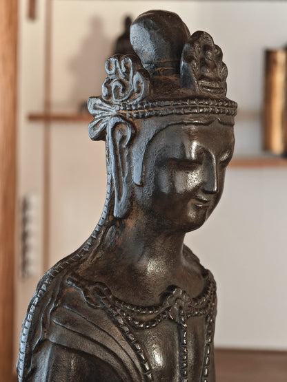 Bronze GY Guan Yin by Naohisa Unemura