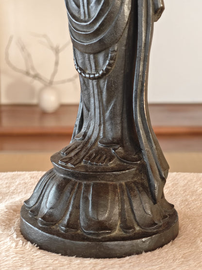 Bronze GY Guan Yin by Naohisa Unemura
