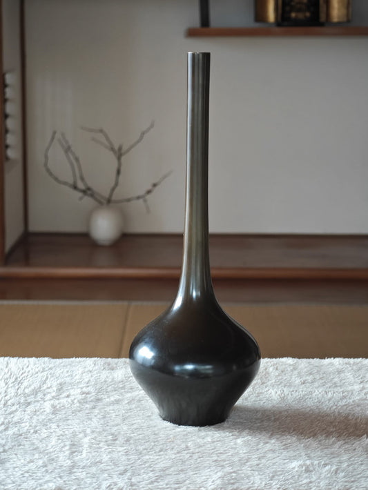 Bronze Vase by Munenori Ichinose