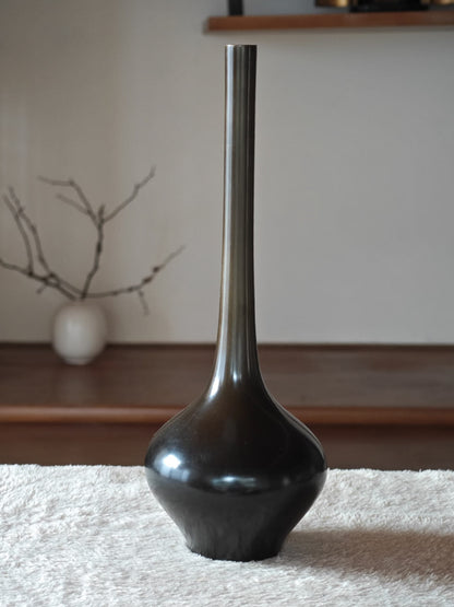 Bronze Vase by Munenori Ichinose