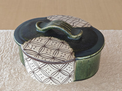 Ceramic Bowl with Lid by Keito