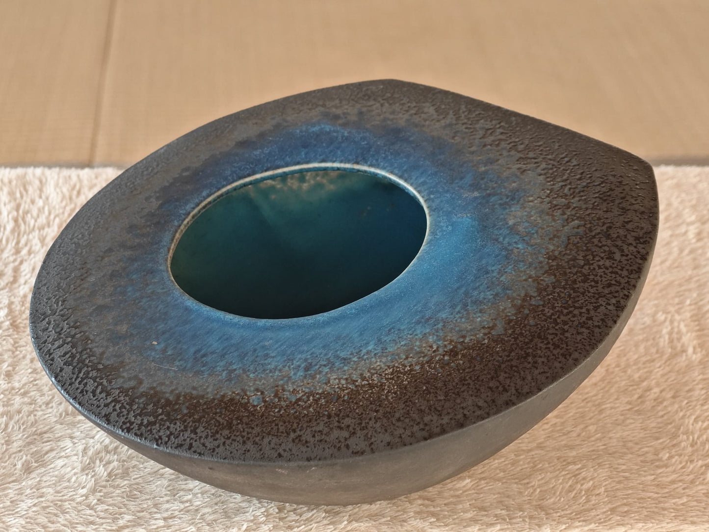Ceramic Ikebana Vase from Bunbudo