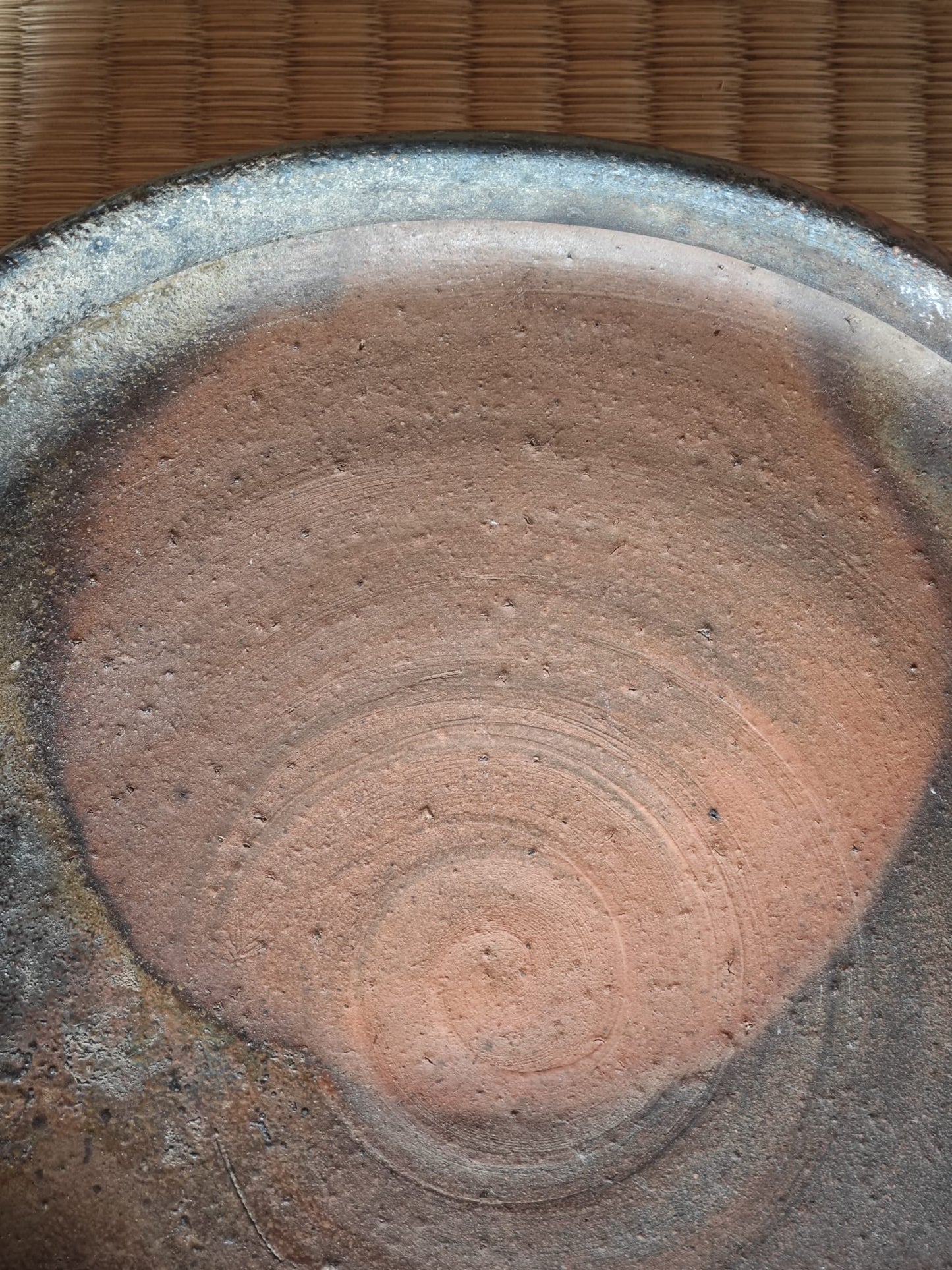 Ceramic Plate by Koyama Issō
